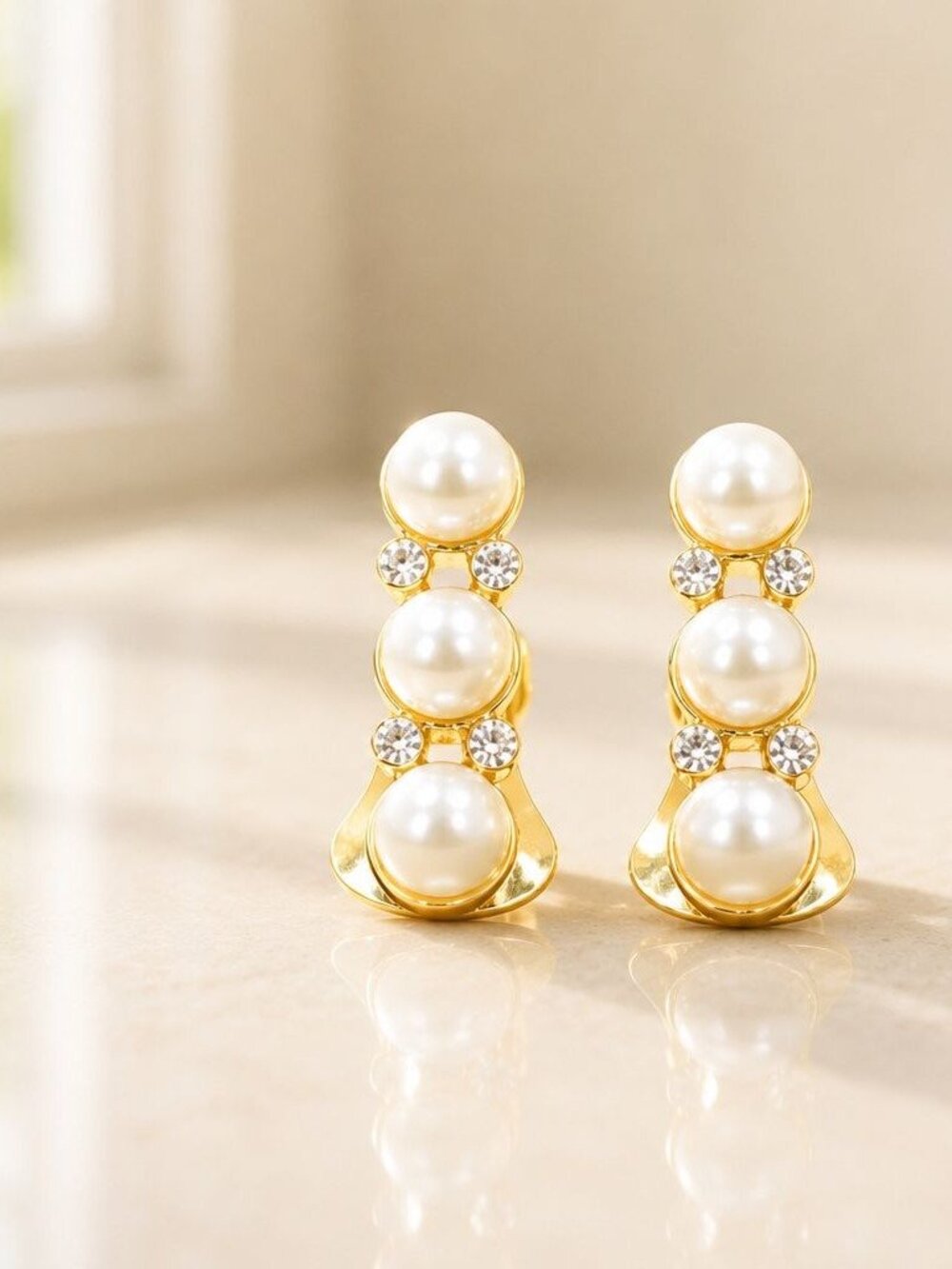 Vintage Gold Tone Clip-On Earrings With Faux Pearls & Rhinestones Classic Statem